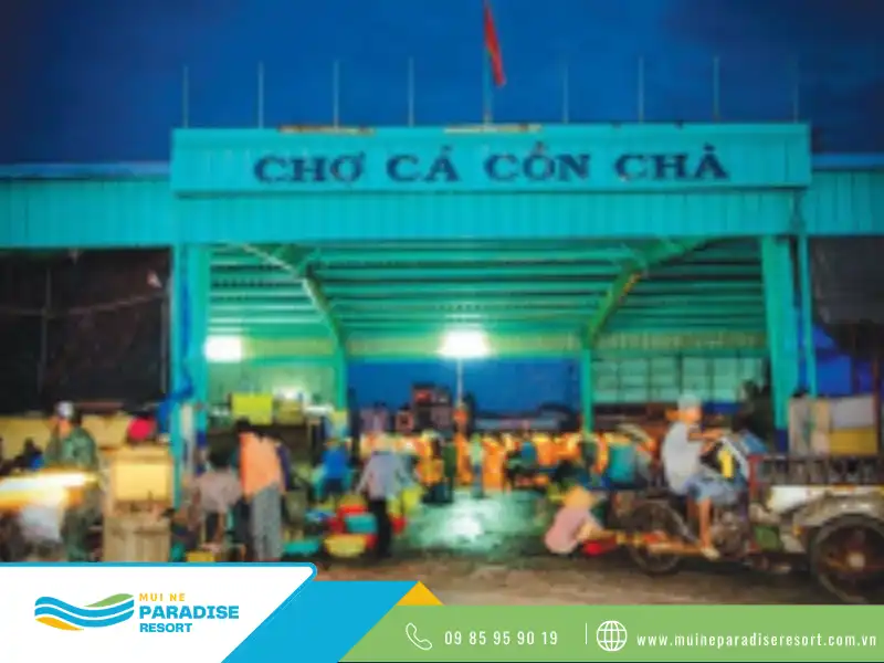 Chợ Hải sản Cảng Cồn Chà