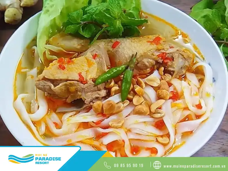 Mì Quảng Vịt