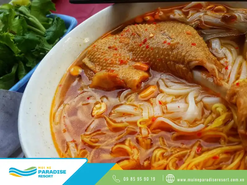 Mì Quảng Vịt
