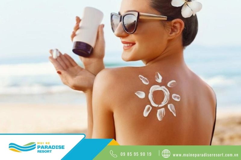 khu du lịch quốc gia mũi né - Kem chống nắng là thứ không thiếu khi du lịch tại Mũi Né