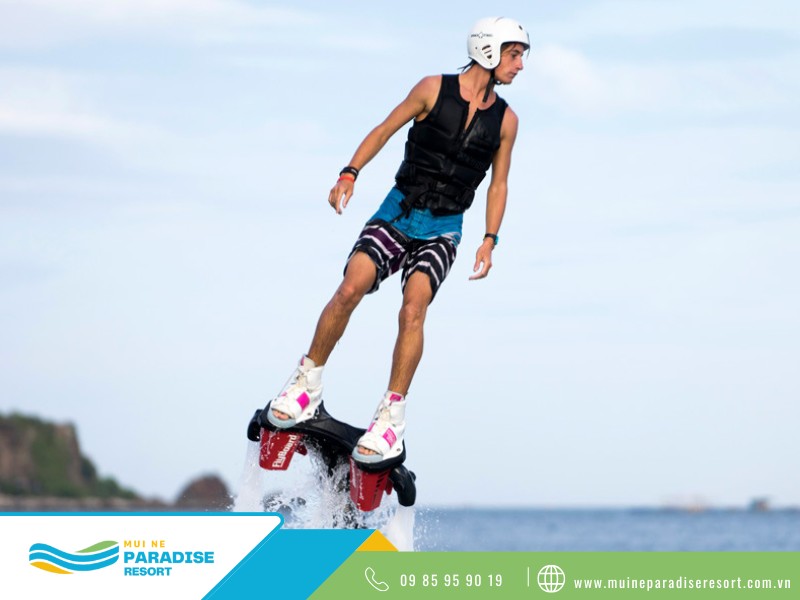 Flyboard Mũi Né - Trang bị áo phao và đồ bảo hộ khi chơi
