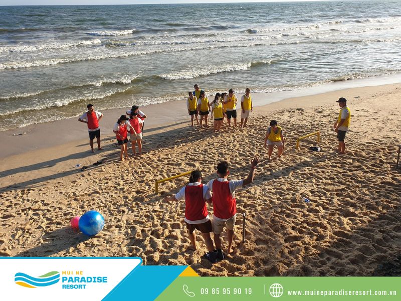 Không gian ngoài trời dành cho team building khi đến Mũi Né Paradise Resort