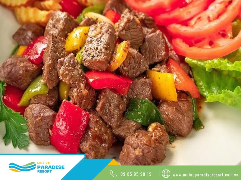 Món bò lúc lắc