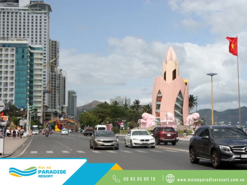 Thuê xe riêng đi Nha Trang