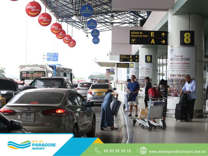 Khách có nhu cầu đưa đón tại sân bay